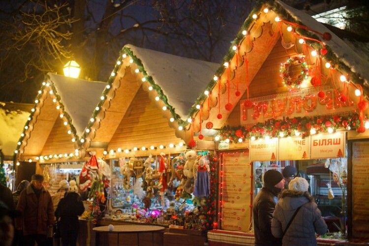 Повідомили, коли і де працюватиме різдвяний ярмарок у Володимирі