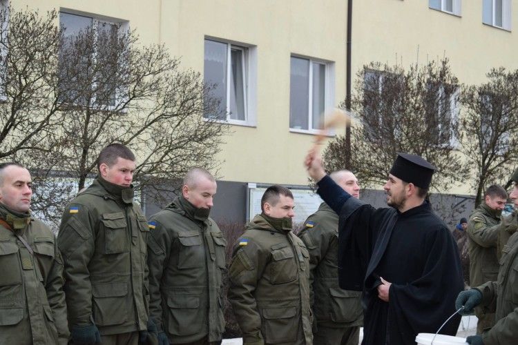 Луцьких нацгвардійців благословили на добру службу