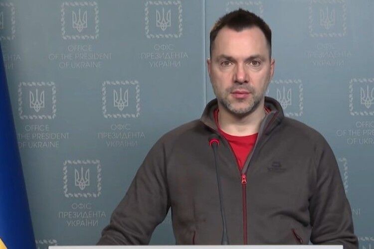 «Ще місяць»: Арестович заявив, що росія завдаватиме ракетних ударів по Україні до кінця війни