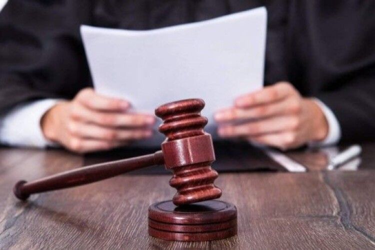 Суддя з Києва зрадив Україну, але він – недоторканий (Відео)