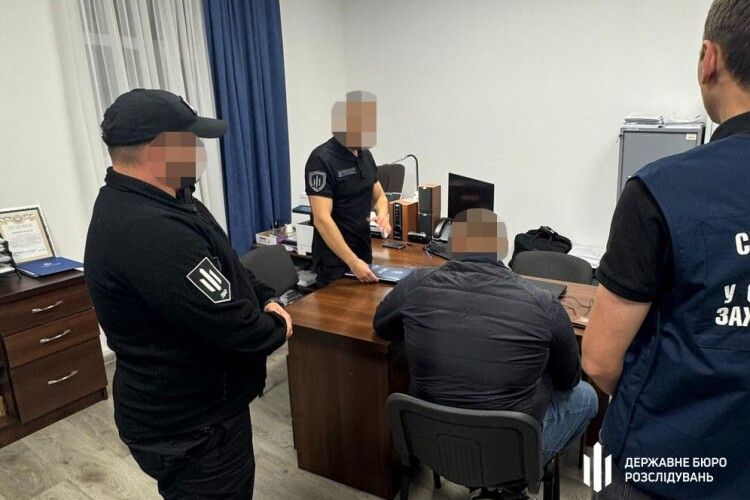 Командир з військової частини на Рівненщині змушував підлеглих будувати йому хату на Львівщині