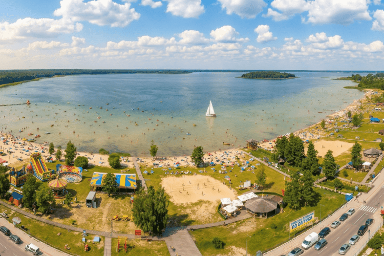 За кожен день на Світязі відпочивальник тепер заплатить за туристичний збір майже у 4 рази більше, ніж торік
