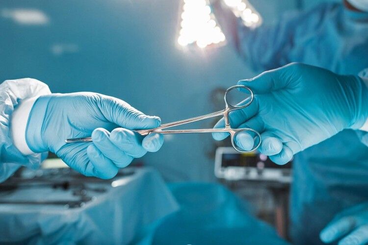 Медиків із Волині підозрюють у «чорній» трансплантології