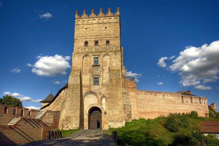 Луцьк кличе на вшанування знакових свят