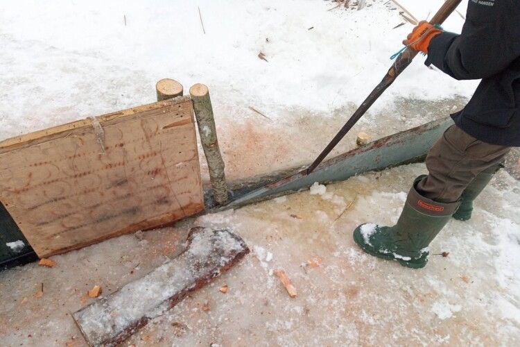 На водоймах Волині вилучили незаконні знаряддя лову риби 
