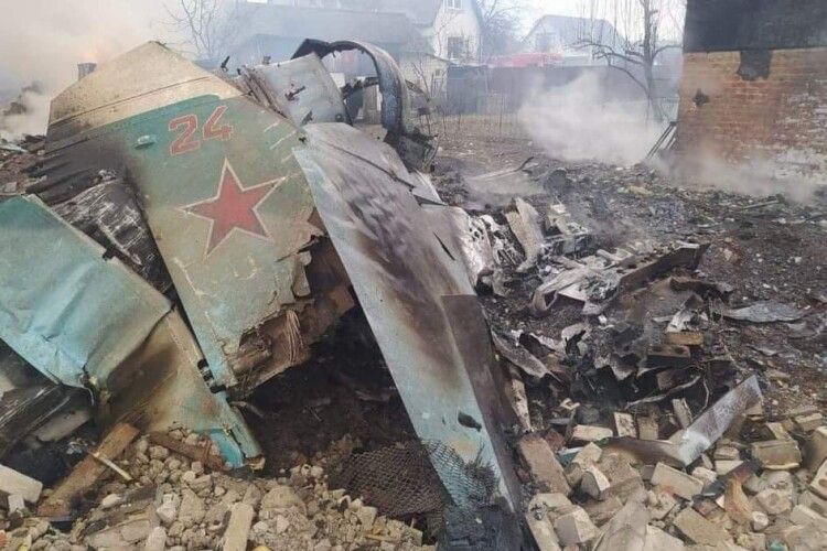 Втрати Росії у війні з Україною становлять11 тис. осіб: знищено 285 танків, 44 літаки