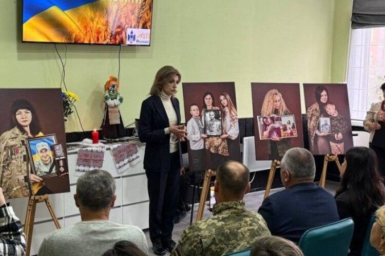 У ветеранському просторі «Незламні» за грант Фонду Порошенка підтримують родини учасників війни