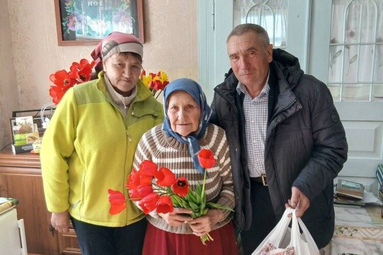 5 дітей, 44 онуків і понад 60 правнуків: довгожителька з Волині відзначає іменини 