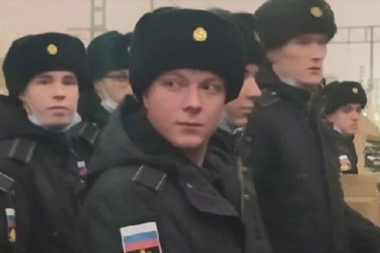 Батьки окупантів-строковиків зі знищеного російського крейсера «Москва» заявляють про зникнення своїх синів