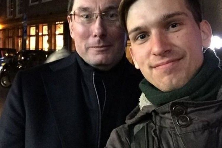 Та ну: Луценко гуляв і випадково зустрів Коломойського. В Амстердамі