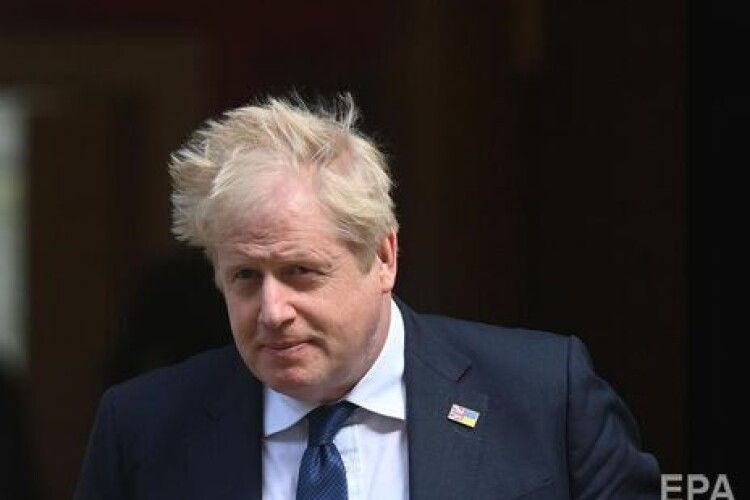 Джонсон про перемовини України із РФ: Як можна домовлятися із крокодилом, коли в його щелепі нога?