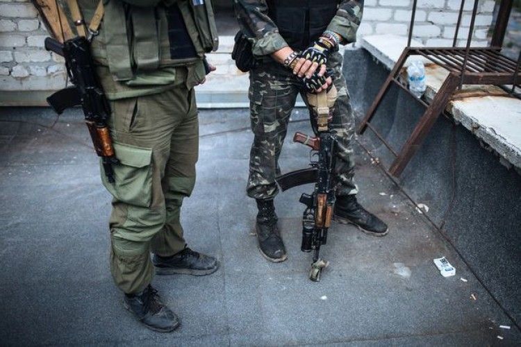 Окупанти на Донбасі трохи «притихли» лише на час виборів у Росії