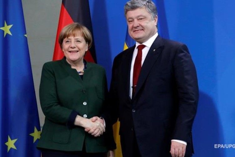 Петро Порошенко заанонсував візит до Києва німецької канцлерки Ангели Меркель