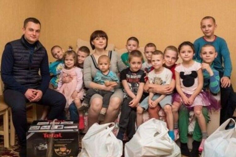 В українського дитячого будинку сімейного типу за кордоном забрали 13 дітей 