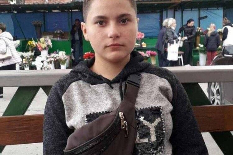 У Рівному зникла дівчина: поліцейські просять допомоги у розшуку