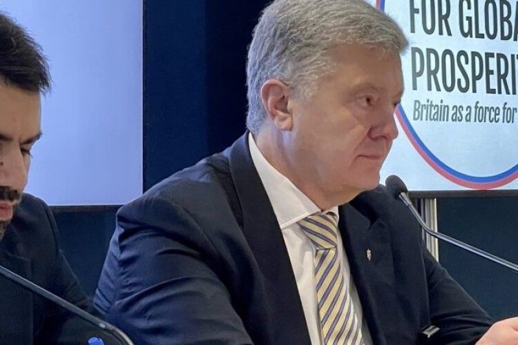 З путіним миру не буде: Порошенко у Британії закликав дати Україні більше зброї і членство в НАТО 