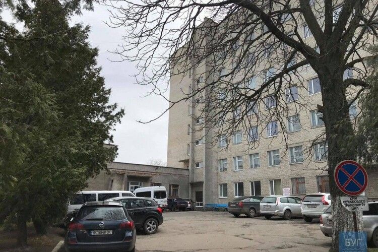 Лікарня в Нововолинську терміново шукає працівників у реанімаційне відділення