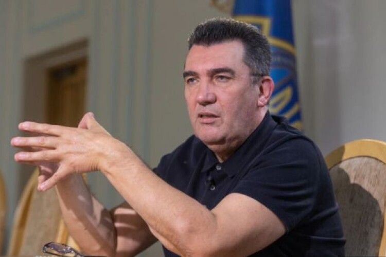 Росія вже використала 95% БТГр та зазнає втрат на усіх напрямках  – Данілов