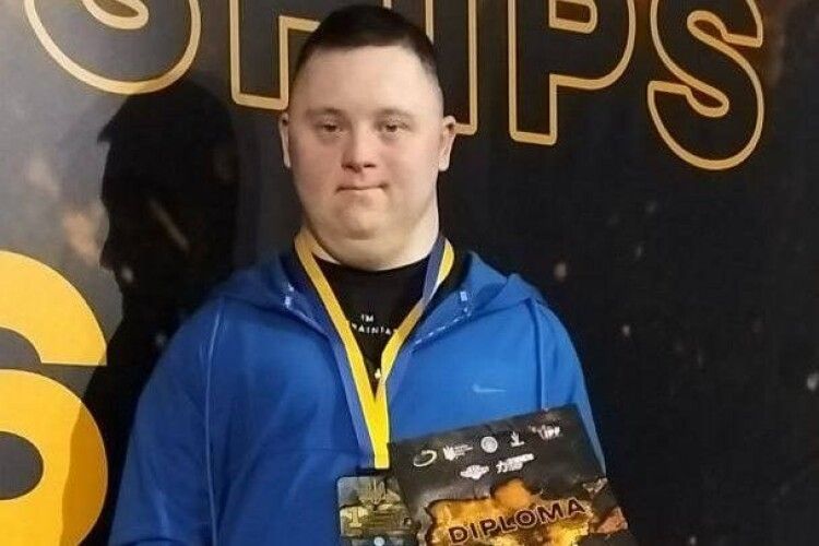 Спортсмен із Луцька підкорив чемпіонат України з пауерліфтингу