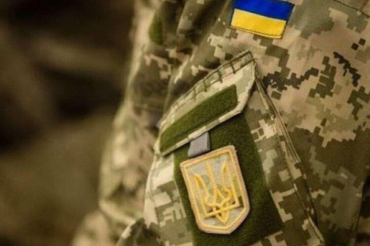 У Міноборони пояснили суть вручення повісток у громадських місцях