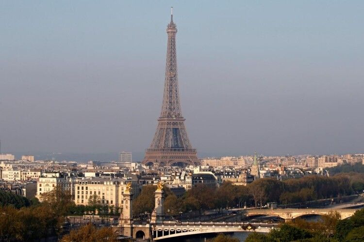 З першого липня у Парижі забороняють старі дизельні авто