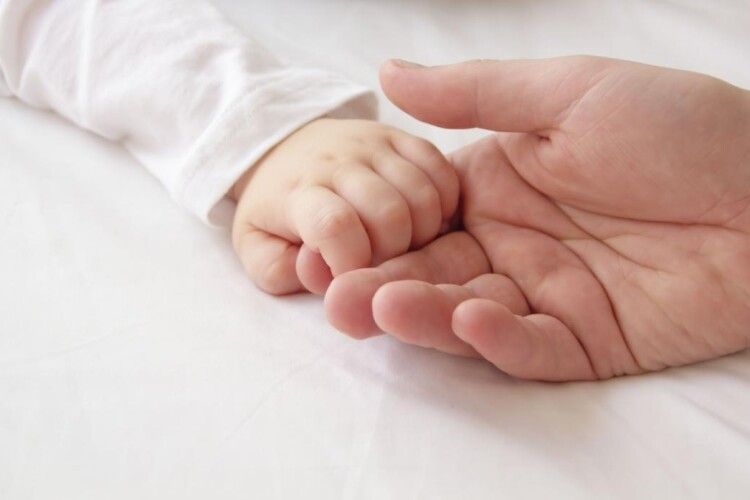 У маленької дитини з Рівненщини офіційно підтвердили випадок поліомієліту 