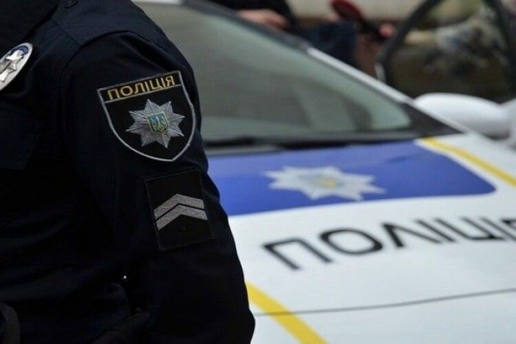 На Полтавщині чоловік вкоротив собі віку у приміщенні ТЦК