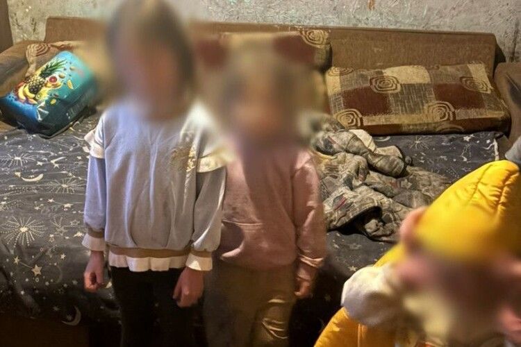 Немовля госпіталізували з тяжкими хворобами: на Львівщині судитимуть батьків 7 дітей 