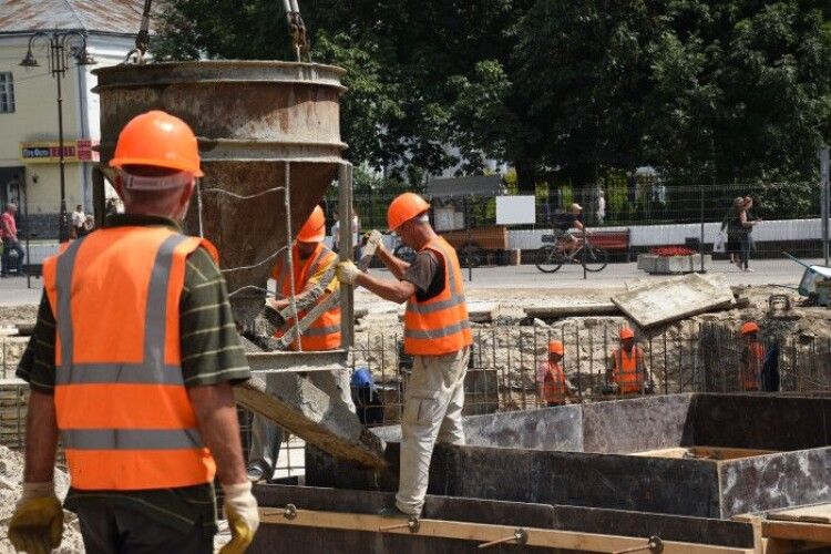 До Дня міста в Луцьку збудують фонтан