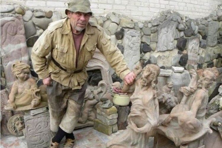 У Підгайцівській громаді назвали вулицю в пам’ять про скульптора Миколу Голованя