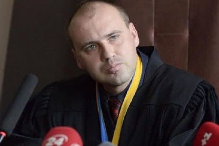 Помер одіозний суддя Бобровник