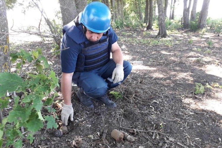 Підрозділи ДСНС вилучили та знищили 28 тисяч 658 вибухонебезпечних предметів