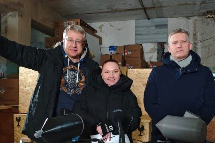 «Євросолідарність» передала ГО «Справа Громад» 12 млн грн для FPV-дронів на оптоволокні