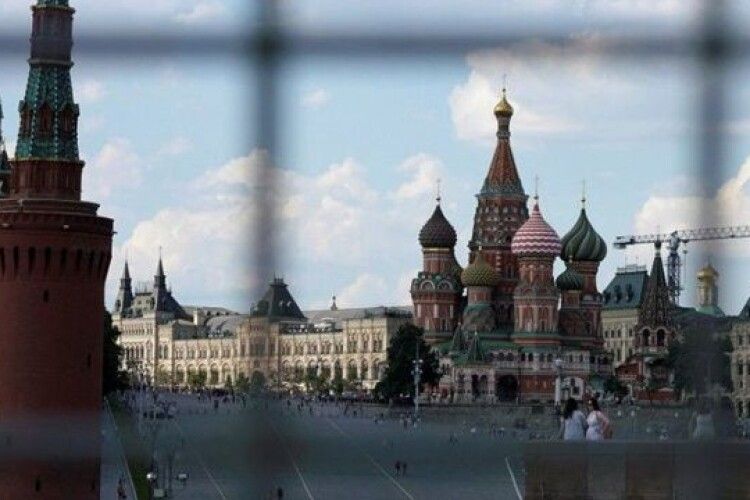У Москві арештували чоловіка за те, що слухав українську музику