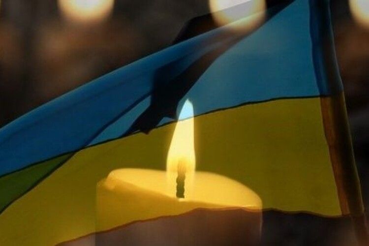 Загинув у день першої річниці весілля: Рівне попрощається з Героєм, який поліг на Донеччині (Фото)