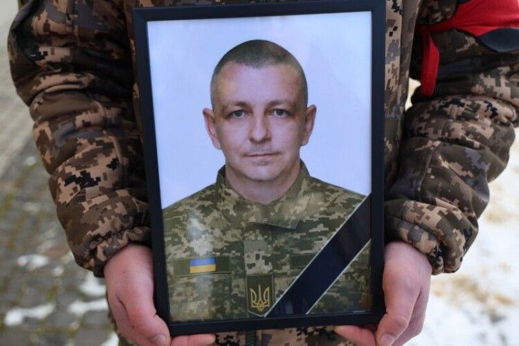  Луцьк провів у засвіти Героя