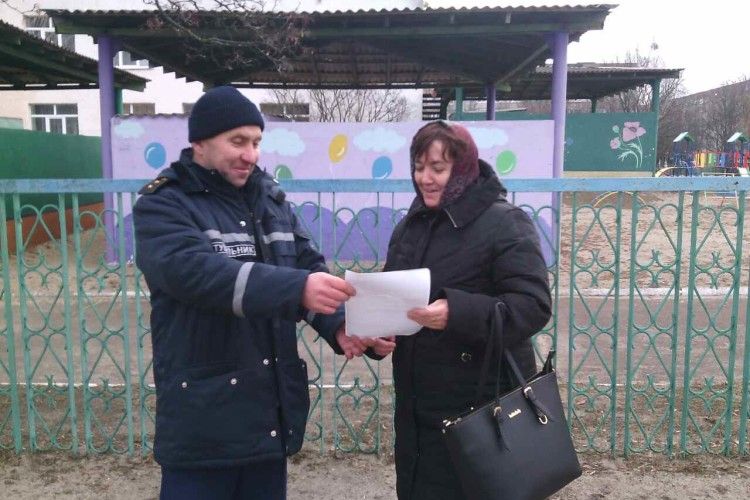 Жителів Вараша вчили стерегтися червоного півня (фото)
