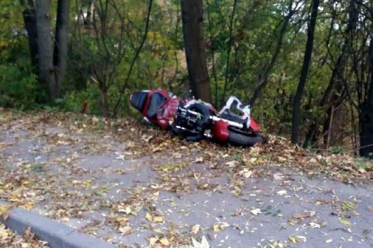 У Рівному розбився водій мотоцикла «Yamaha»