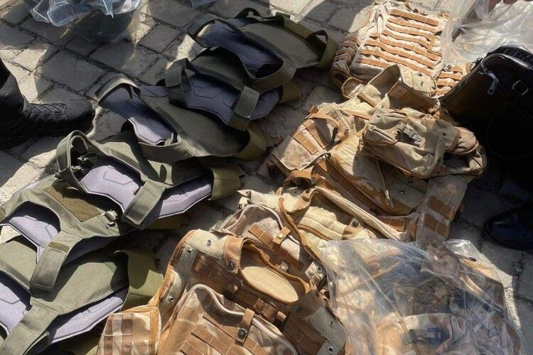 На Волині продавали бронежилети, ввезені в Україну як гуманітарна допомога (Фото)