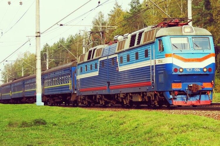 8000 доларів за «холодний» квиток: як машиніст намагався вивезти ухилянта до Польщі