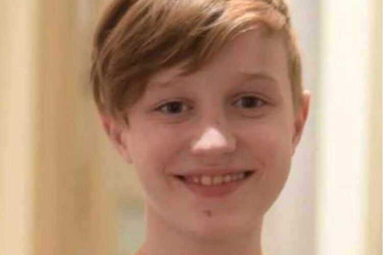 Зник 13-річний хлопчик. Небайдужих просять допомогти