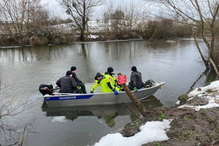 На Волині у річці продовжують шукати зниклого чоловіка