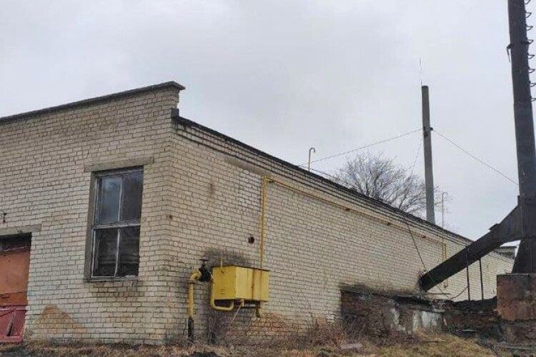 Учні сільської школи на Волині, де завалився димар котельні, повертаються на навчання