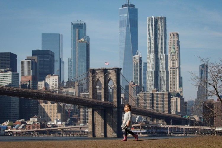 У Нью-Йорку встановилася рекордно тепла погода