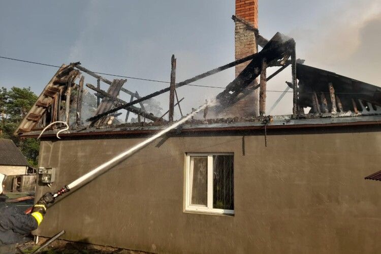 Рятувальники Рівненщини повідомили про загибель у вогні свійських тварин