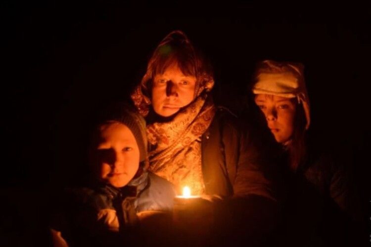 8-річний хлопчик, якій писав щоденник у Маріуполі, зумів вирватись з окупації  