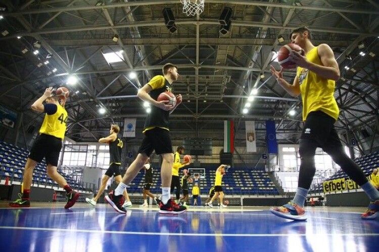 Баскетбол: Київ-Баскет на виїзді поступився Рілскі