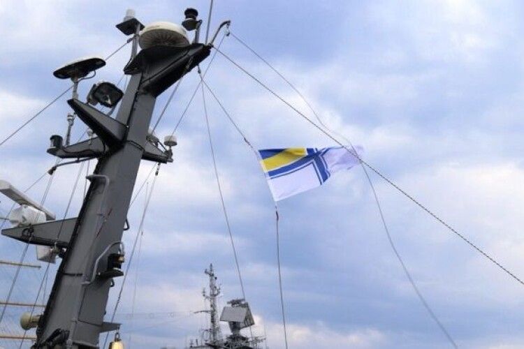 До складу ВМС України включено броньований артилерійський катер «Костопіль» (Фото)