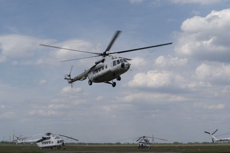 До Києва вилетіли 20 білоруських вертольотів