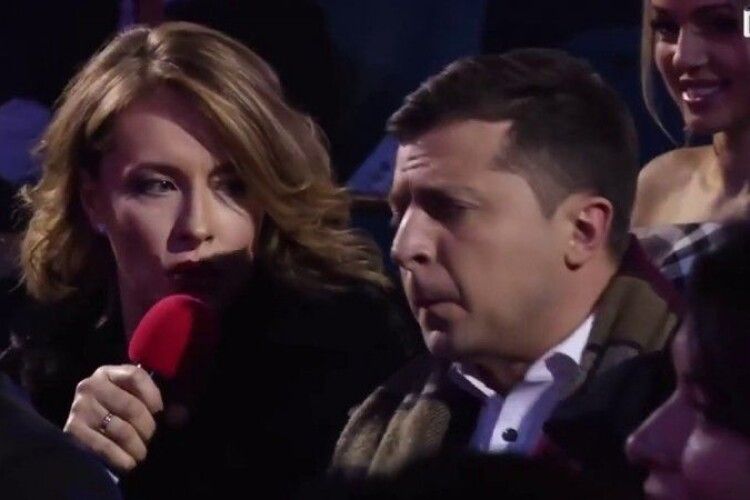 «Вова все перевіряє». Зеленський вичитує... жарти про себе